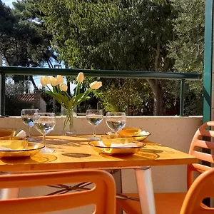  Apartment Laste-rondule Kroatien